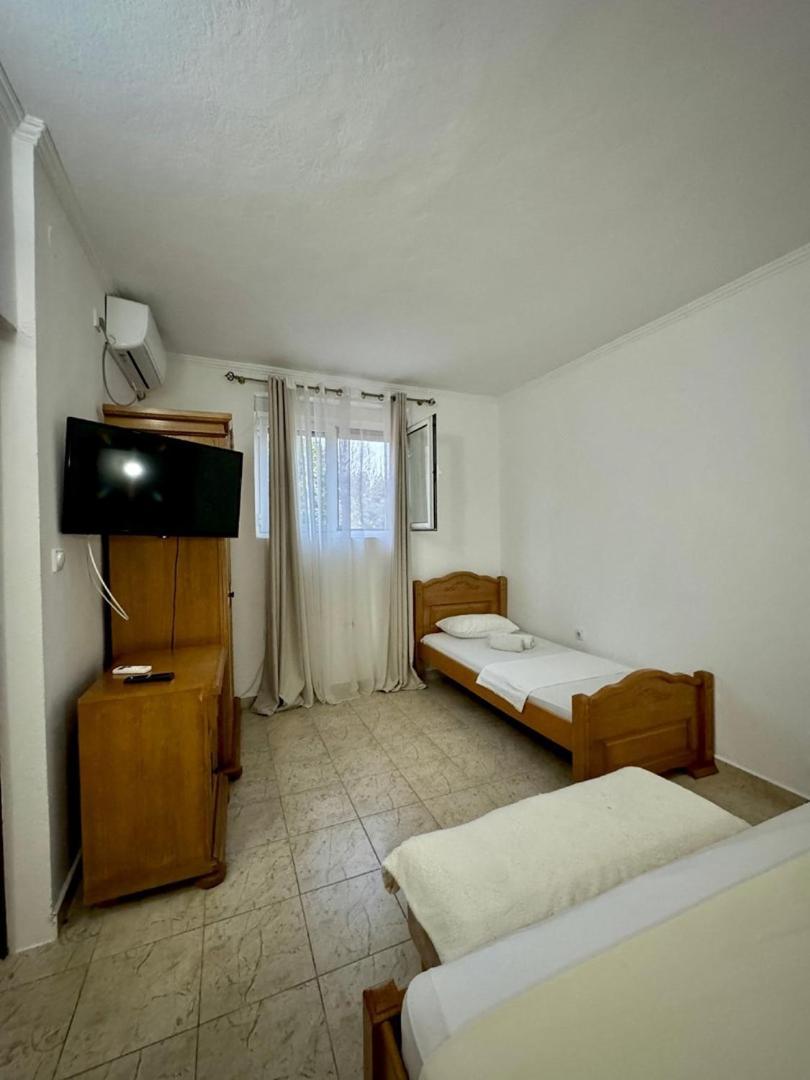 Casa Family Hotel Ulcinj Ngoại thất bức ảnh