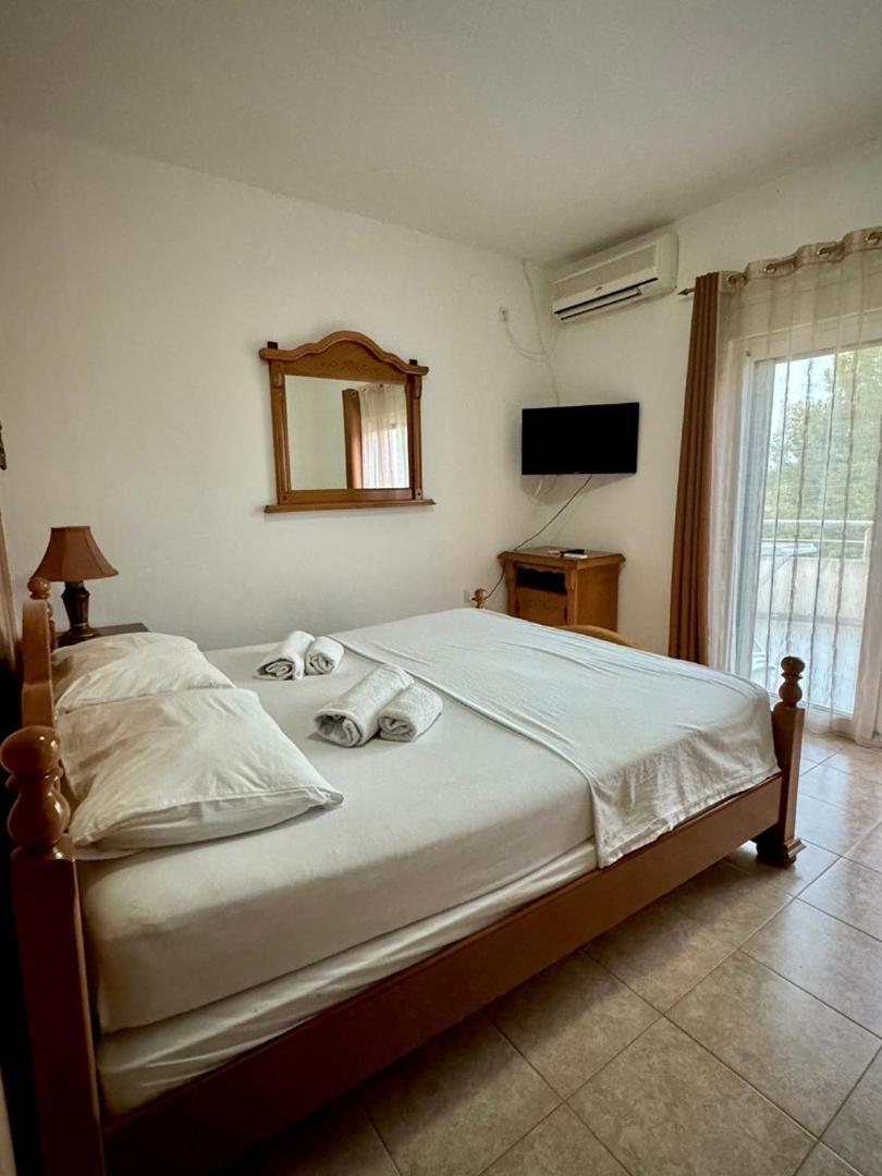 Casa Family Hotel Ulcinj Ngoại thất bức ảnh