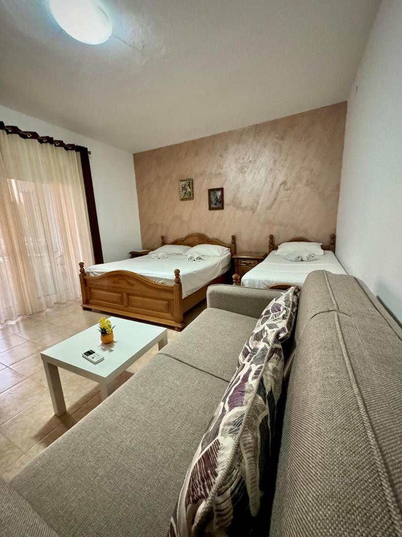 Casa Family Hotel Ulcinj Ngoại thất bức ảnh